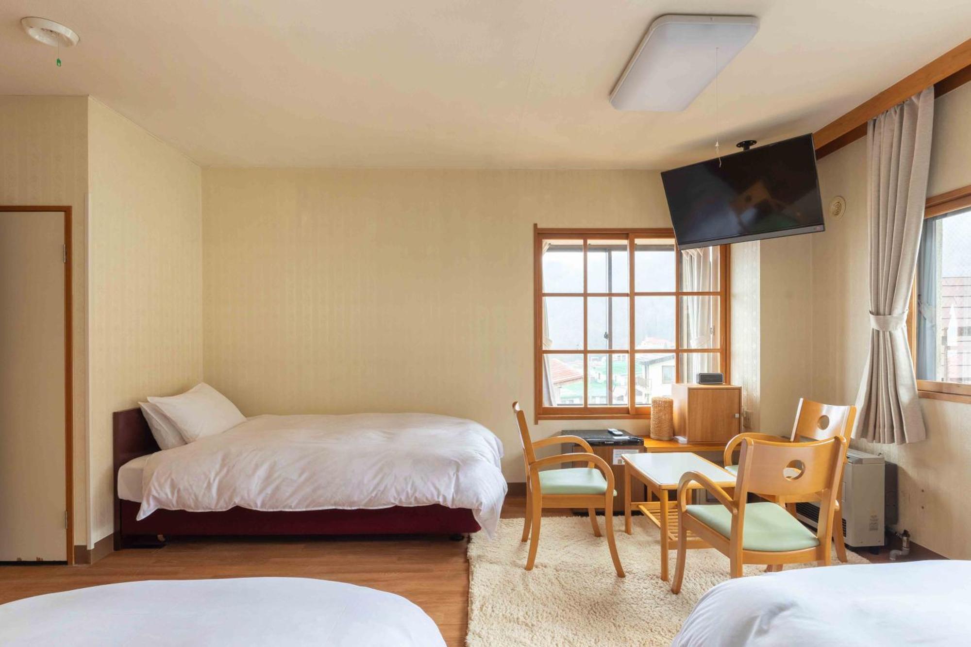 Elizabeth Hotel Nozawaonsen Exterior photo