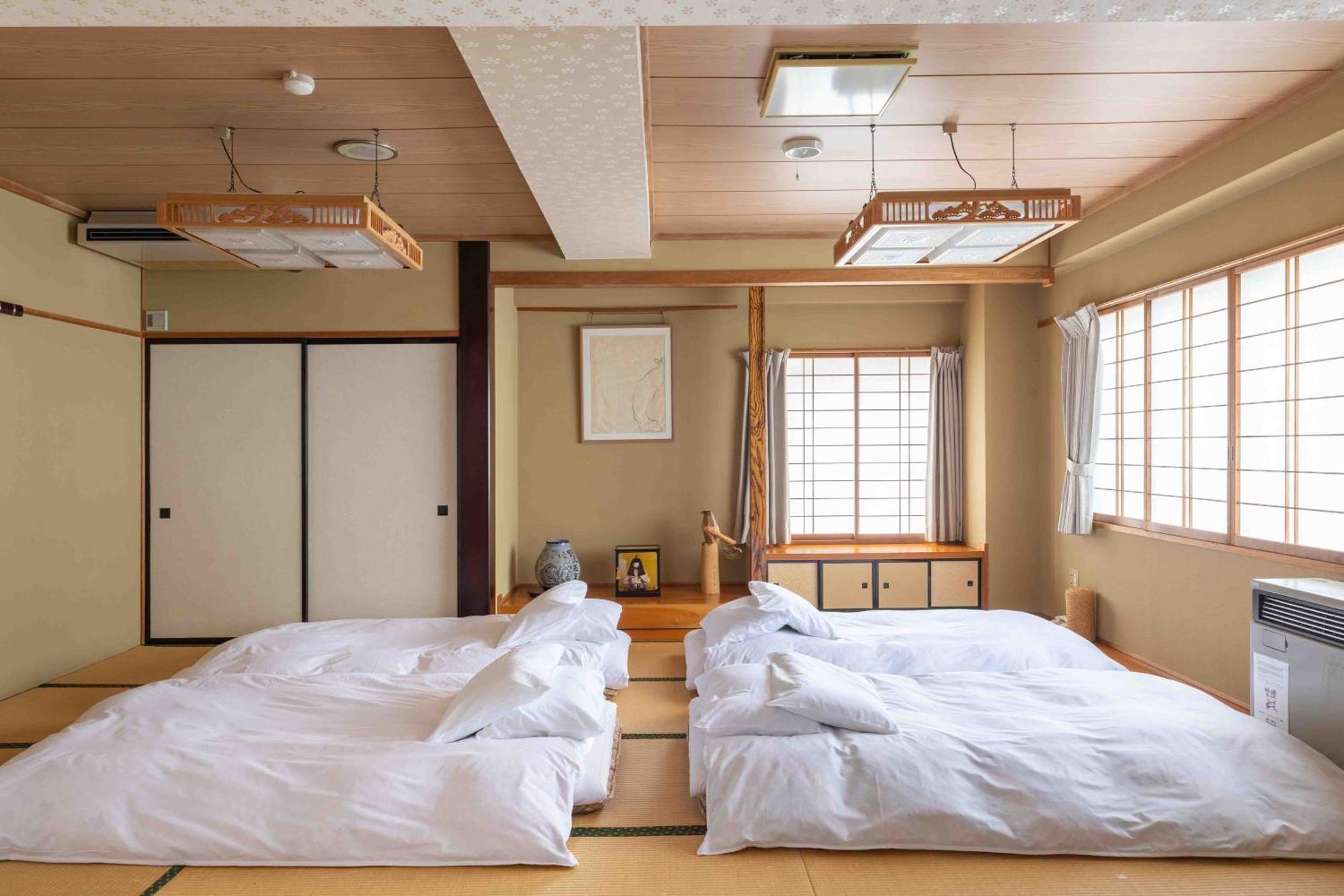 Elizabeth Hotel Nozawaonsen Exterior photo
